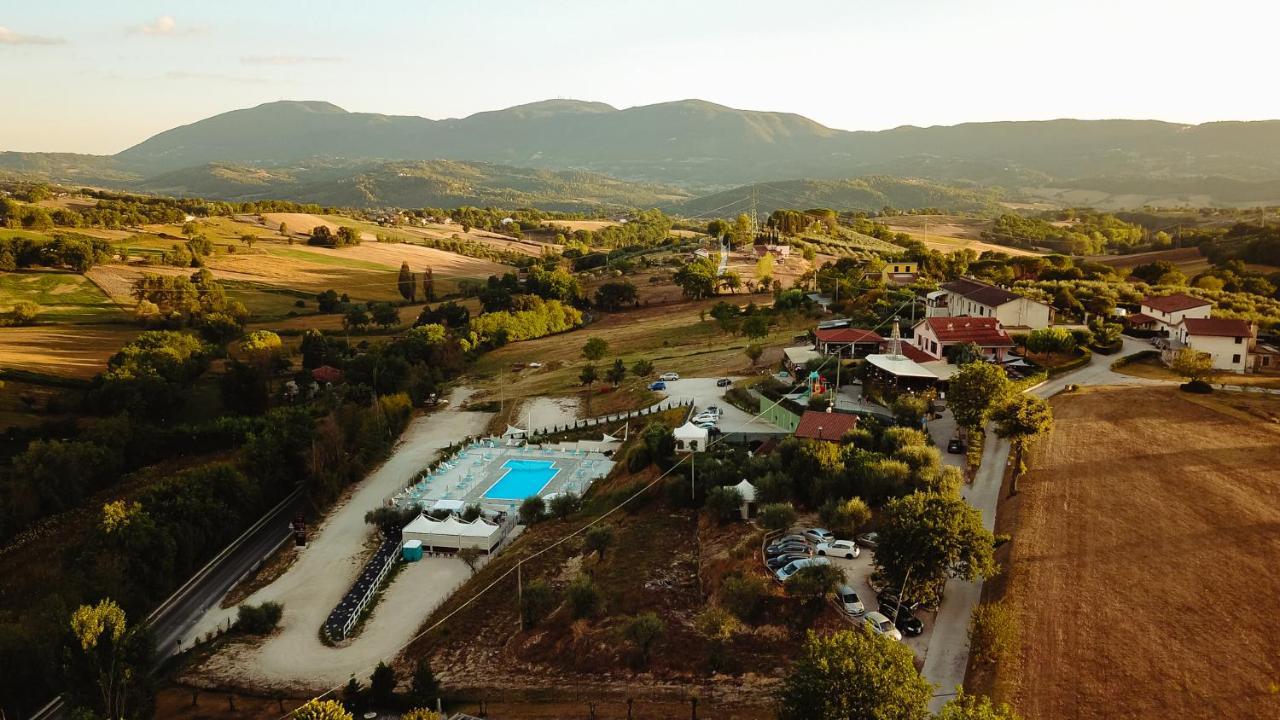 Il Pozzo Country House Collescipoli Exterior photo